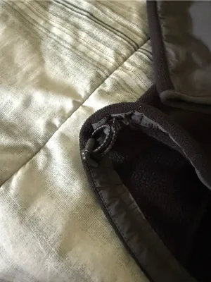 L.L. Bean Black Fleece Jacket with Gray Shoulder and Sleeve Panels thumbnail 4