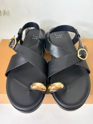 A New Day Black Toe Ring Sandals Minimalist Quiet Luxury Resort Chic Size 7.5 NWT thumbnail 4