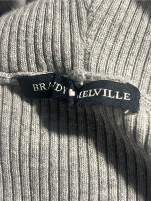 Brandy Melville Heather Gray Ribbed Knit Full Zip Cropped Hoodie Sweater OS thumbnail 3