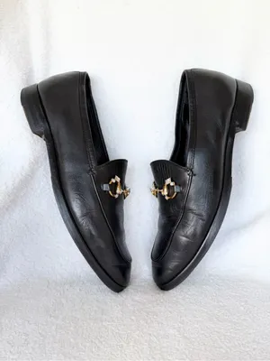 Gucci Black Leather Women's Loafers with Gold Horsebit Size 8.5 thumbnail 6