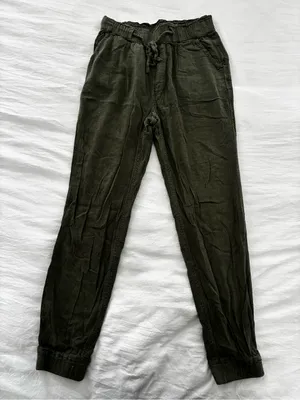 Hollister Olive Green Drawstring Joggers thumbnail 1