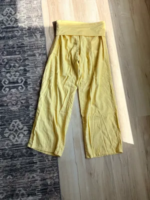 No Boundaries Wide Leg Yellow Roll Waist Pants thumbnail 4