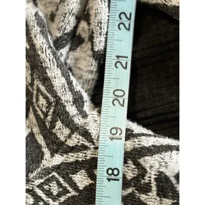 Billabong Light Gray/Black Aztec Zip Up‎ Fabric Hood Jacket Size S Pocket Logo thumbnail 8