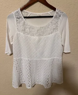 Anthropologie White Tunic Top Tiny size m thumbnail 1