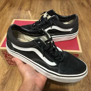 VANS old skool black suede lace up shoes sneakers women’s 8.5 Preowned thumbnail 1