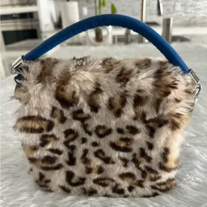 OBag Fullspot Faux‎ leopard Fur Bag thumbnail 1