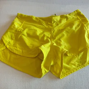 Lululemon Speed Up Shorts 2.5 thumbnail 1