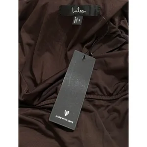 Lulus Effortlessly Stunning Dark Brown Off-the-Shoulder Maxi Dress size S NWT thumbnail 4