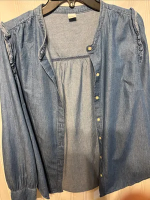 Old Navy Denim Button-Front Shirt - Blue thumbnail 3