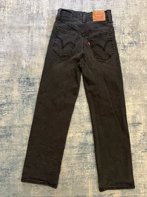 Levi's Faded Black Button Fly High Rise Ribcage Straight Leg Ankle Jeans Size 24 thumbnail 2