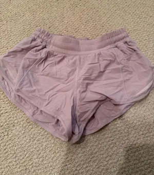 Lululemon light purple 2.5 hotty hot shorts thumbnail 1