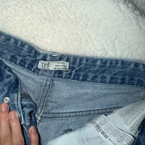 ZARA Jean Shorts thumbnail 5