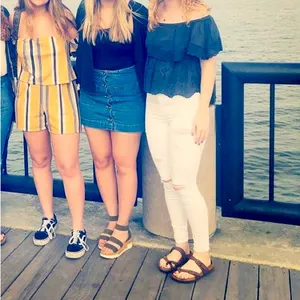 American Eagle Off the Shoulder Cropped Top thumbnail 2