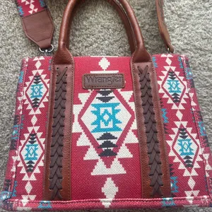Wrangler Aztec Purse thumbnail 1