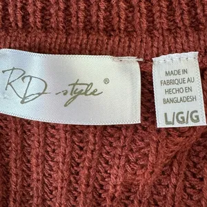 NWT STITCH FIX RD STYLE Women's Sz L Long Sleeve Josslyn V Neck Sweater Rust thumbnail 3