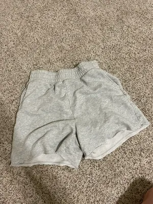American Eagle Boyfriend Shorts thumbnail 2