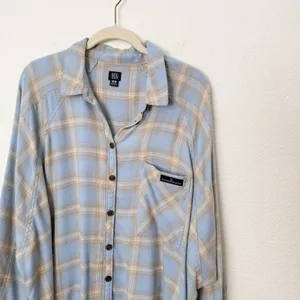 [Urban Outfitters] BDG Brendan Oversized Blue Flannel Plaid Shirt Size Medium M thumbnail 8