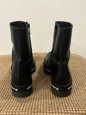 Alexander Wang Sanford Black Chelsea Ankle Boots Lug Logo Platform Size 8 thumbnail 4