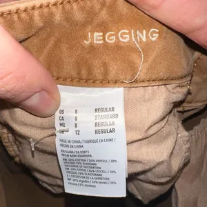 American Eagle 8 tan normcore basic jeggings thumbnail 2