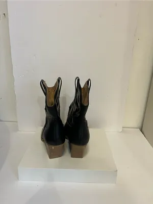 Soda Black Pointed Western Ankle Boots thumbnail 5