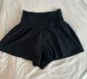 Aerie Crossover Flowy Shorts thumbnail 1