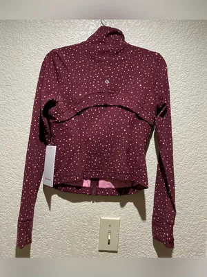 Lululemon NWT Define Cropped Nulu Fill Zip Jacket Heart Scatter Dot Print Size 8 thumbnail 3