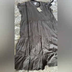 Time and Tru Women’s XS Gray Ruffle Sleeve Tunic Top Short Sleeve Casual thumbnail 10