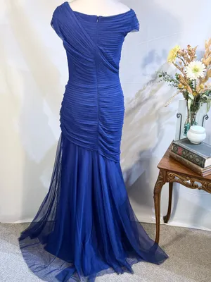 ☀️Tadashi Shoji Cobalt Blue Ruched Arymetric Draped Chiffon Evening Gown Sz 4🧡 thumbnail 5