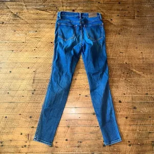 Madewell sustainable high rise normcore 26 skinny jeans thumbnail 4