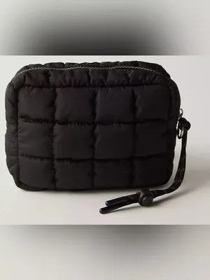 FP Movement Free People Quilted Mini Case Black Wristlet Travel Pouch thumbnail 2