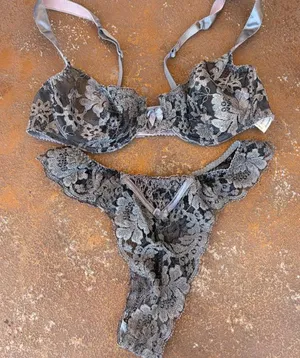 Victoria's Secret Vtg 90s Aubade Paris silver gray lace lingerie set : bottom fit like a M and top is 34B : in great condition thumbnail 1