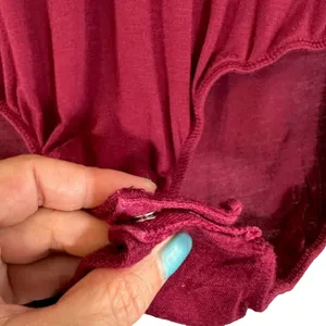 Free People Maroon V-Neck Short Sleeve Snap Closure Bodysuit Women Sz L thumbnail 8