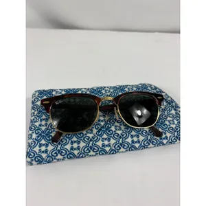 Ray-Ban Clubmaster Tortoise Sunglasses thumbnail 4