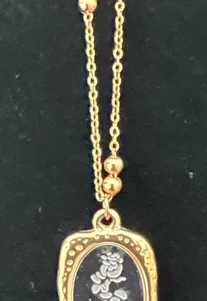 Gorgeous Rose Titanium Steel “18 Pendant Necklace thumbnail 3