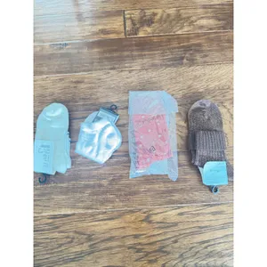 New Women Socks Madewell Uniqlo Eddie Bauer‎ 4 Pairs Bundle OLD STOCK thumbnail 2