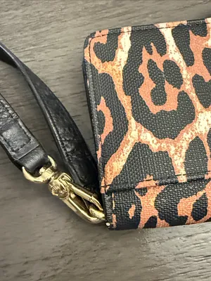 Juicy Couture‎ Leopard Print Wallet Wristlet w/ Phone Pocket Vintage Y2K thumbnail 5
