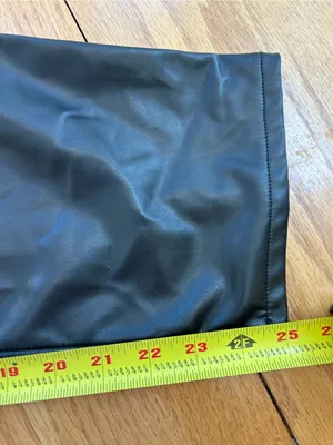 Abercrombie Curve Love Vegan Leather Ankle‎ Straight Pants Black 10/30 Regular thumbnail 8