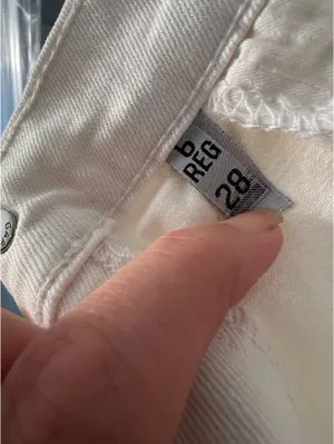 Gap Denim Best Girlfriend White Ankle Jeans Size 6 / 28 Waist thumbnail 5
