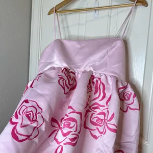 BNWT Maeve Baby Pink Hot Pink Rose Printed Babydoll Mini Dress thumbnail 5