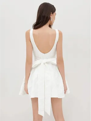 NWT Cider White Jacquard U-neckline Floral Backless Bowknot Mini Dress thumbnail 2