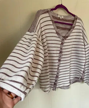 Umgee cardigan sweater maroon striped balloon sleeves short length Women’s sz L thumbnail 5