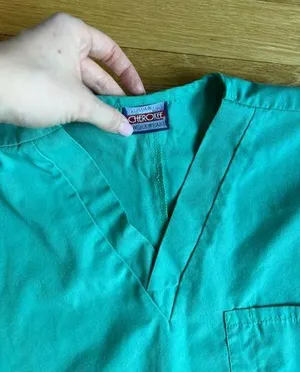 Cherokee surgical green scrub top thumbnail 1