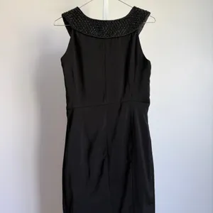 Brunya Black Maxi Dress Beaded Neckline‎ Sleeveless Formal Evening Gown Size 8 thumbnail 6