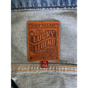 LUCKY BRAND Embroidered Sleeve Blue Denim Jacket Womens Sz XS Trucker thumbnail 7