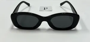 Black 90s style sunglasses/ retro rectangular sunglasses thumbnail 1