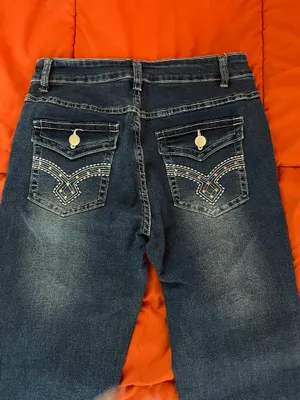 Shein Dark Wash High-Waisted Flare Jeans thumbnail 4