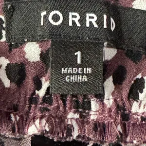 Torrid SZ 1 (1X-Large) Taper Crepe Pants Stretch Leopard Hi-Rise Pleated Purple thumbnail 7