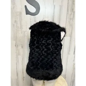 Black Faux Fur Vest Women’s Small – Soft Plush Texture, Warm Lined, Zipper Closu thumbnail 8