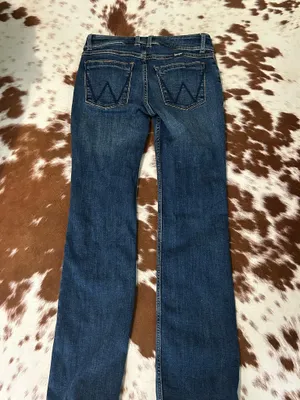 Wrangler Bootcut Jeans thumbnail 4