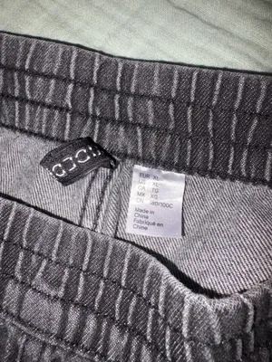 Divided H&M Denim Shorts Elastic Waist thumbnail 2